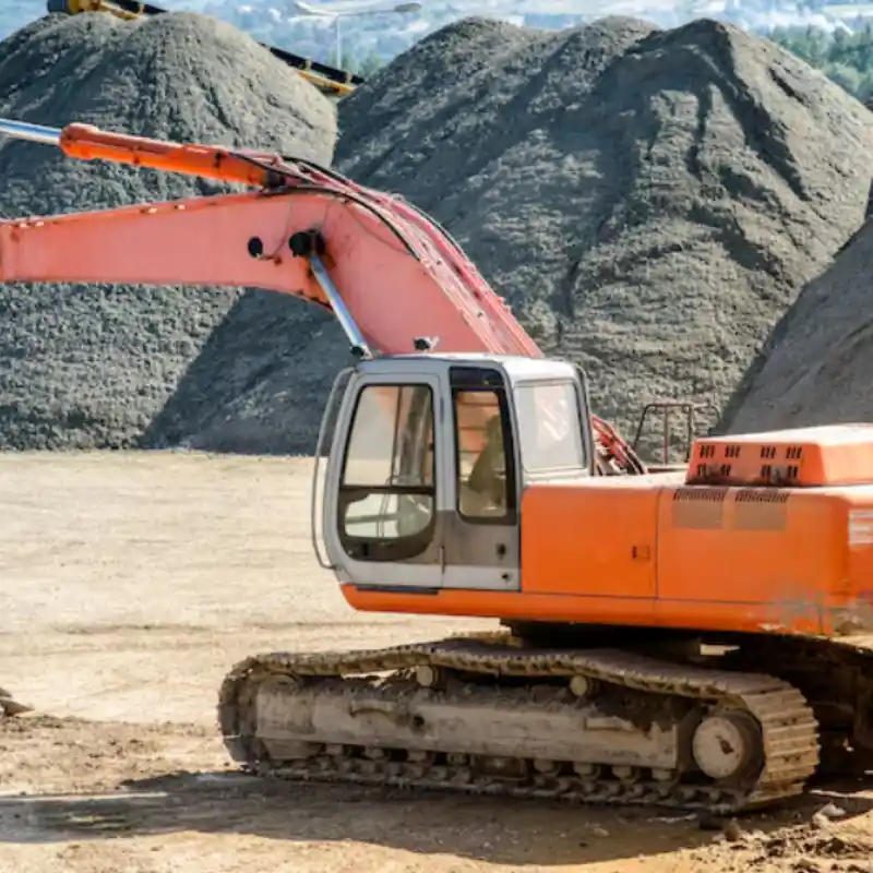 Heavy Machinery & Equipment
