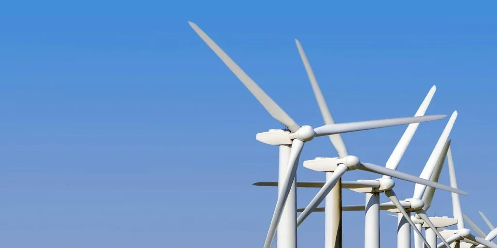 Durable fasteners for wind turbines emphasizing the importance of material and quality control to prevent common issues in wind turbine bolts.